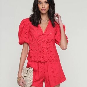 Heartloom Scarlet Eyelet Lace-Up Ensemble